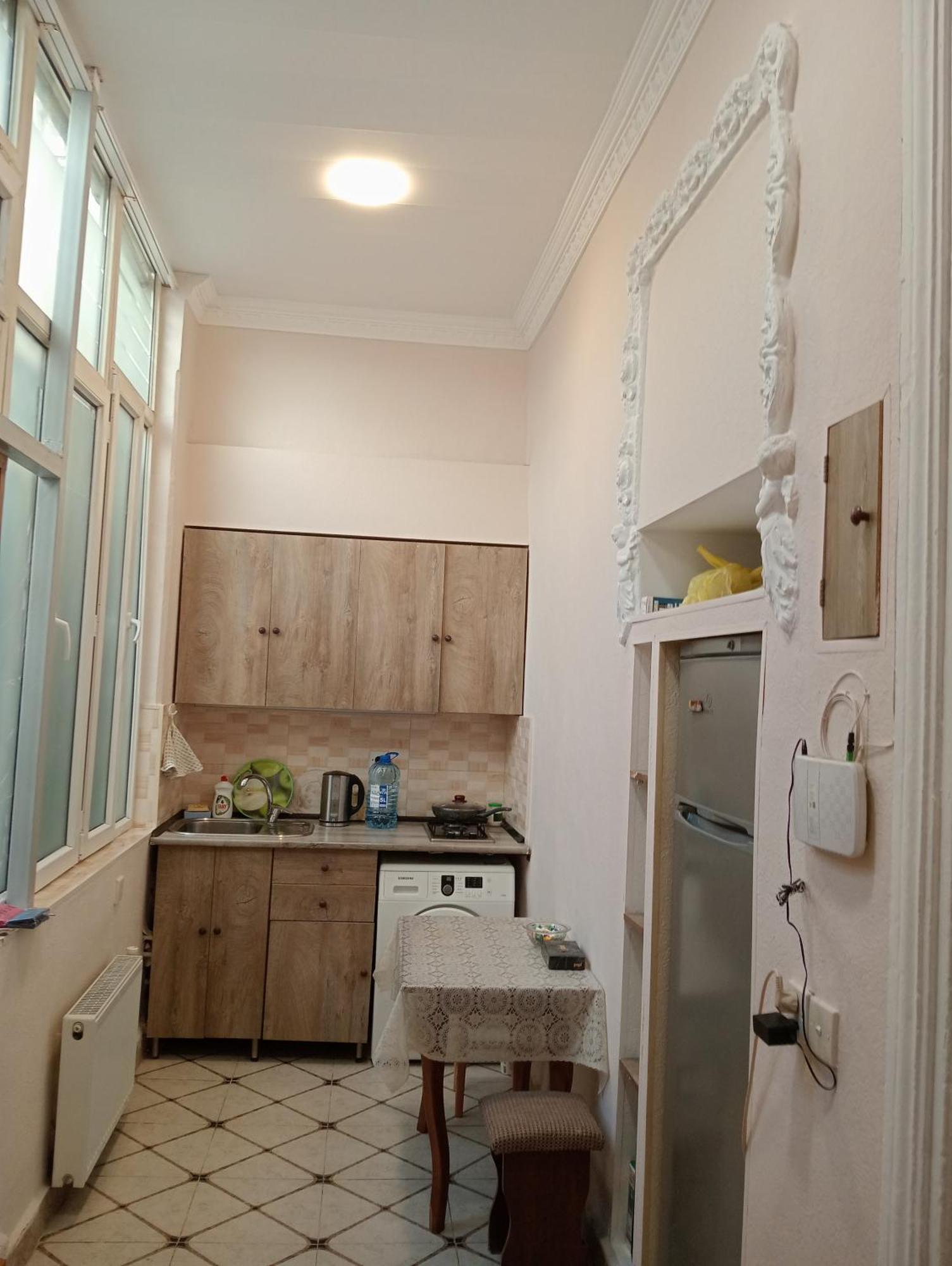 Apartment On The Delara Aliyeva Street Baku Exterior foto