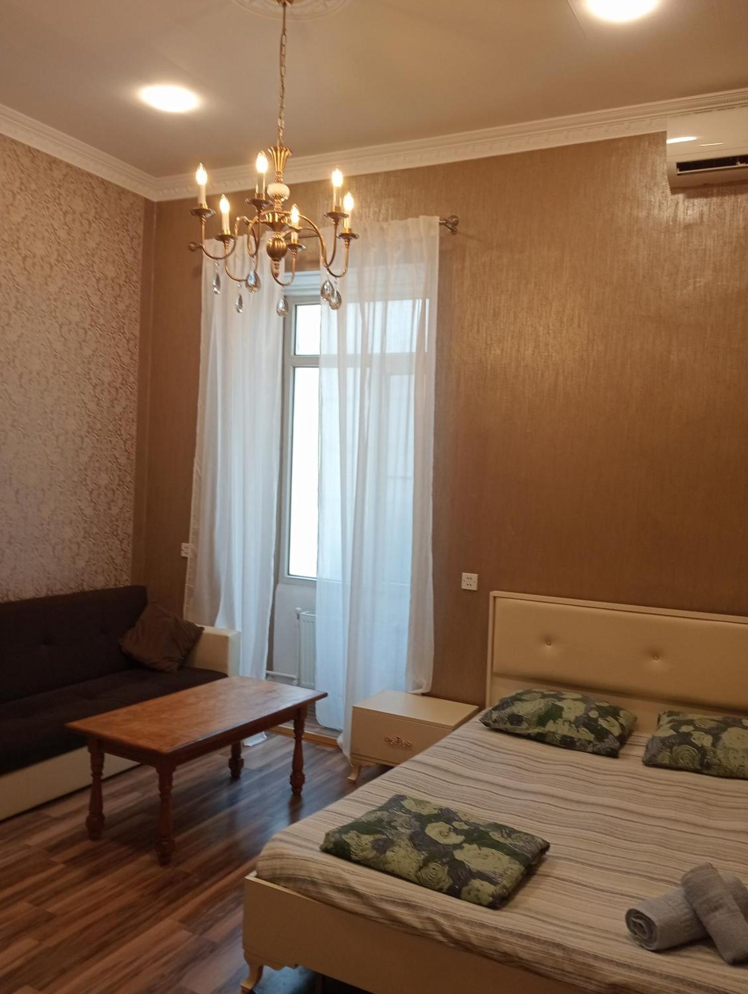 Apartment On The Delara Aliyeva Street Baku Exterior foto